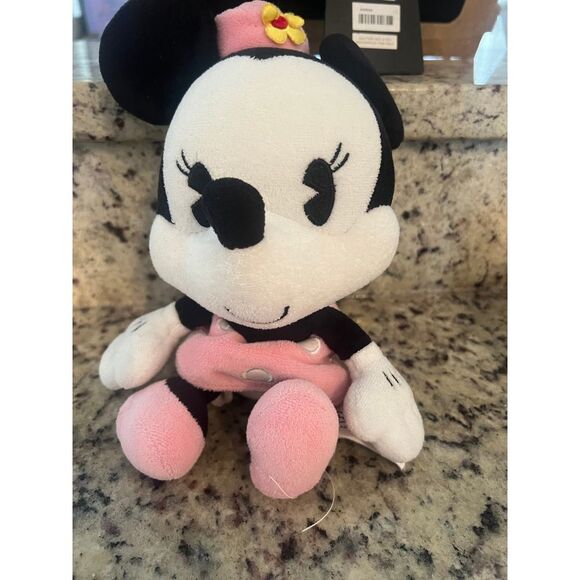 Disney parks Minnie‎ mouse pie eyes plush - Picture 1 of 2